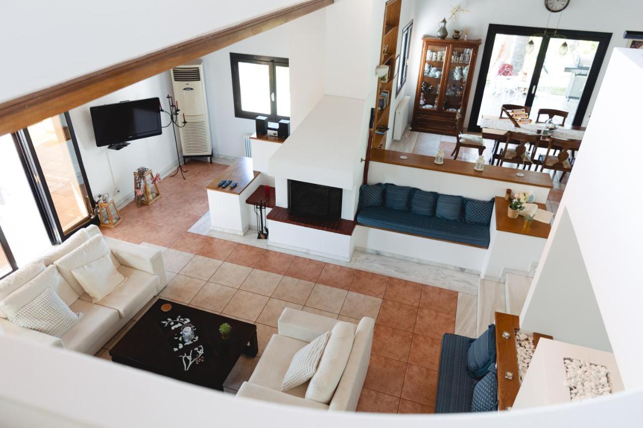 Kouvelia Country Home Luxury Villa Rental Nerotriviá Dış mekan fotoğraf