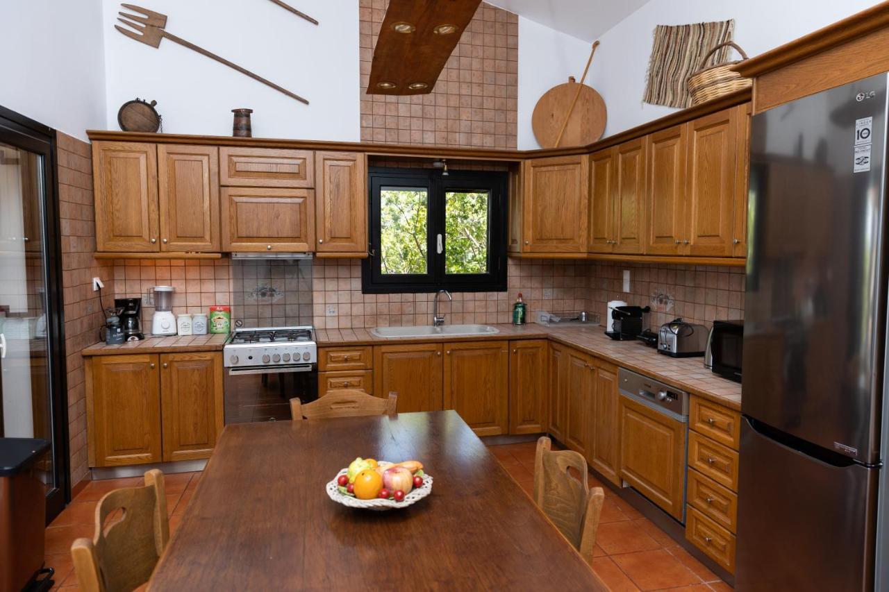 Kouvelia Country Home Luxury Villa Rental Nerotriviá Dış mekan fotoğraf